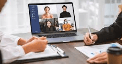 The Benefits of Technology in Online Communication
